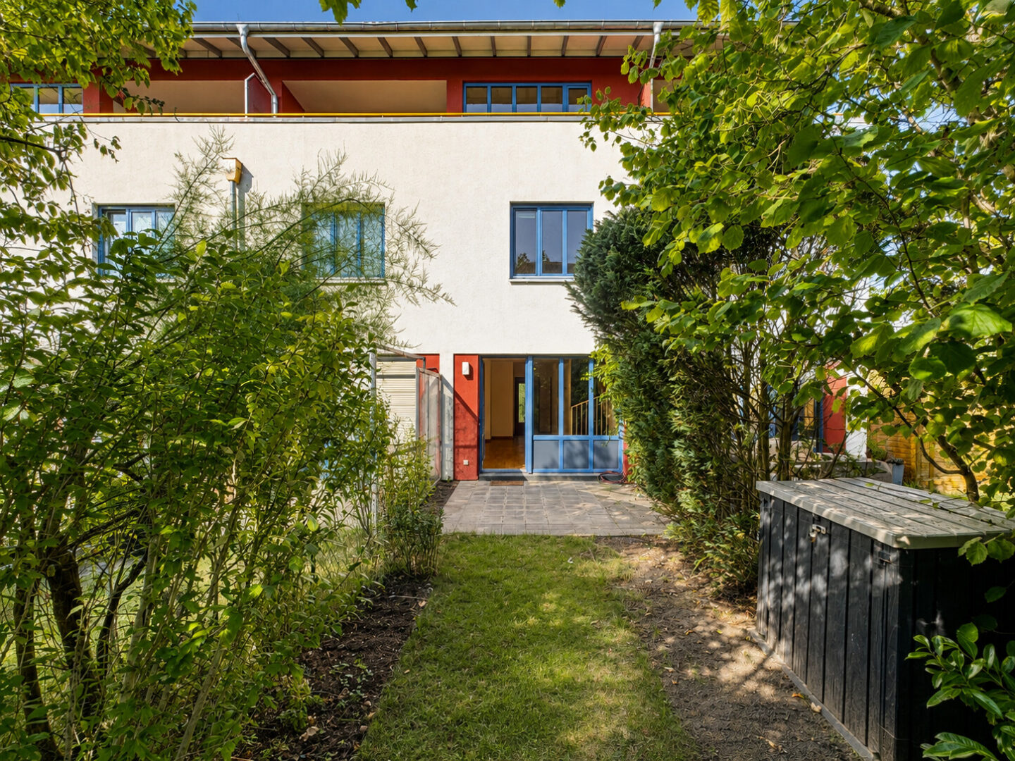 Hausrückseite